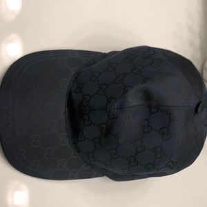 Gucci baseball hat